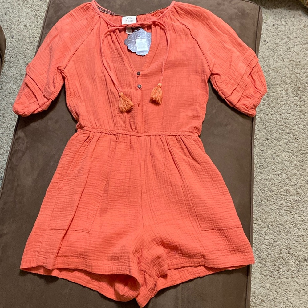 Knox Rose women’s romper